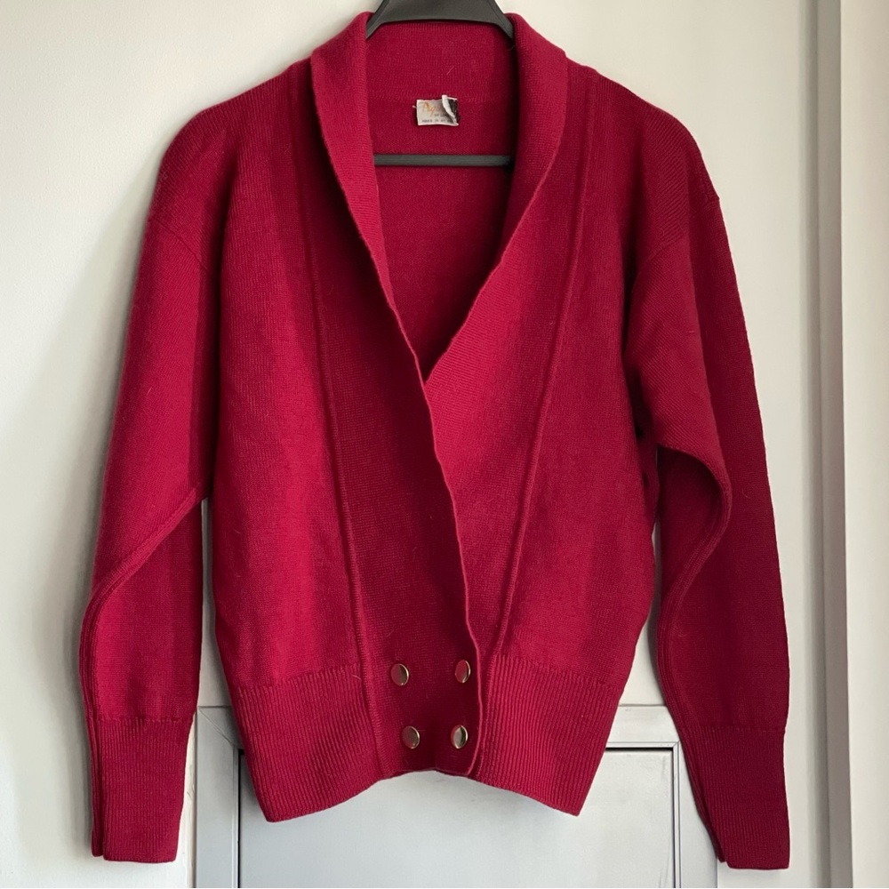 VTG AQUASCUTUM OF LONDON Red Sweater With Double Breast Gold Buttons